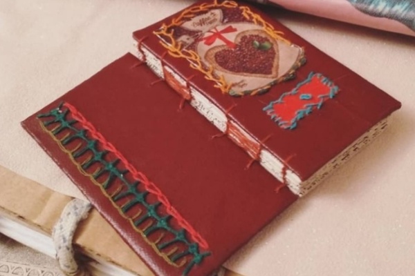 Малютка-книжечка с кофе
