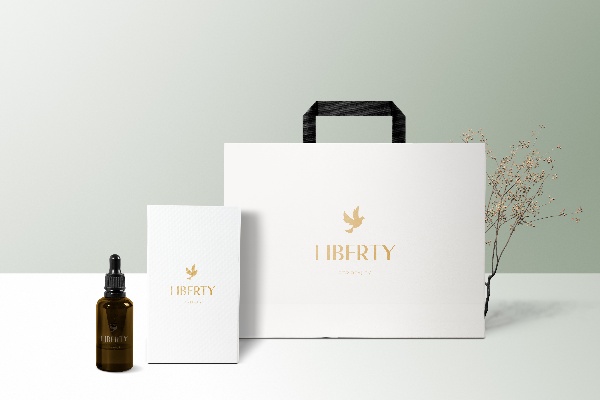 Пример разработки логотипа для студии красоты и линии уходовой косметики LIBERTY