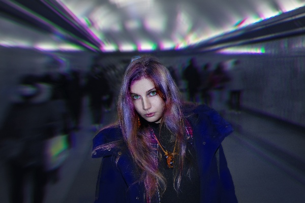 Одиночество среди толпы