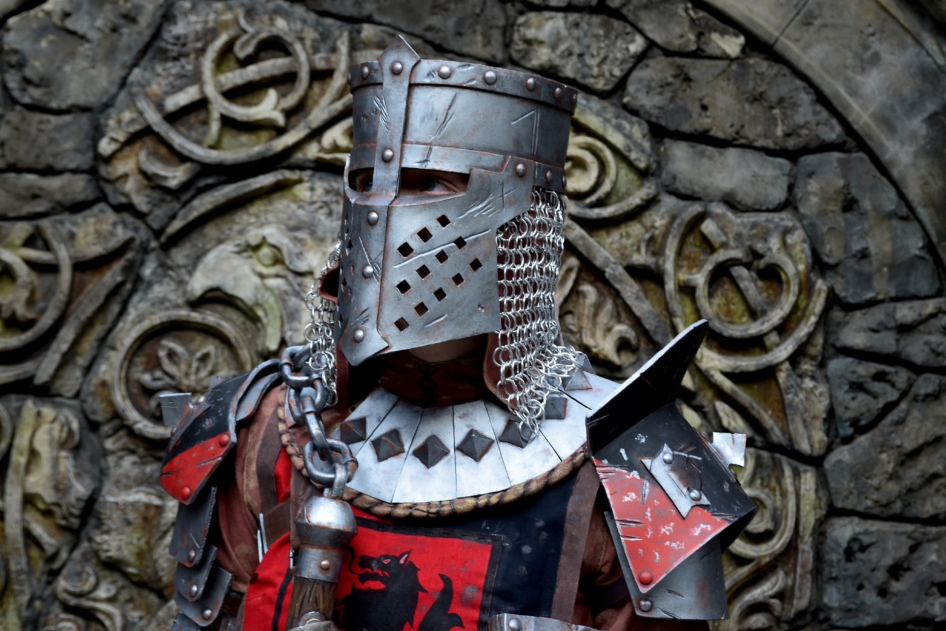 Страж из игры For Honor