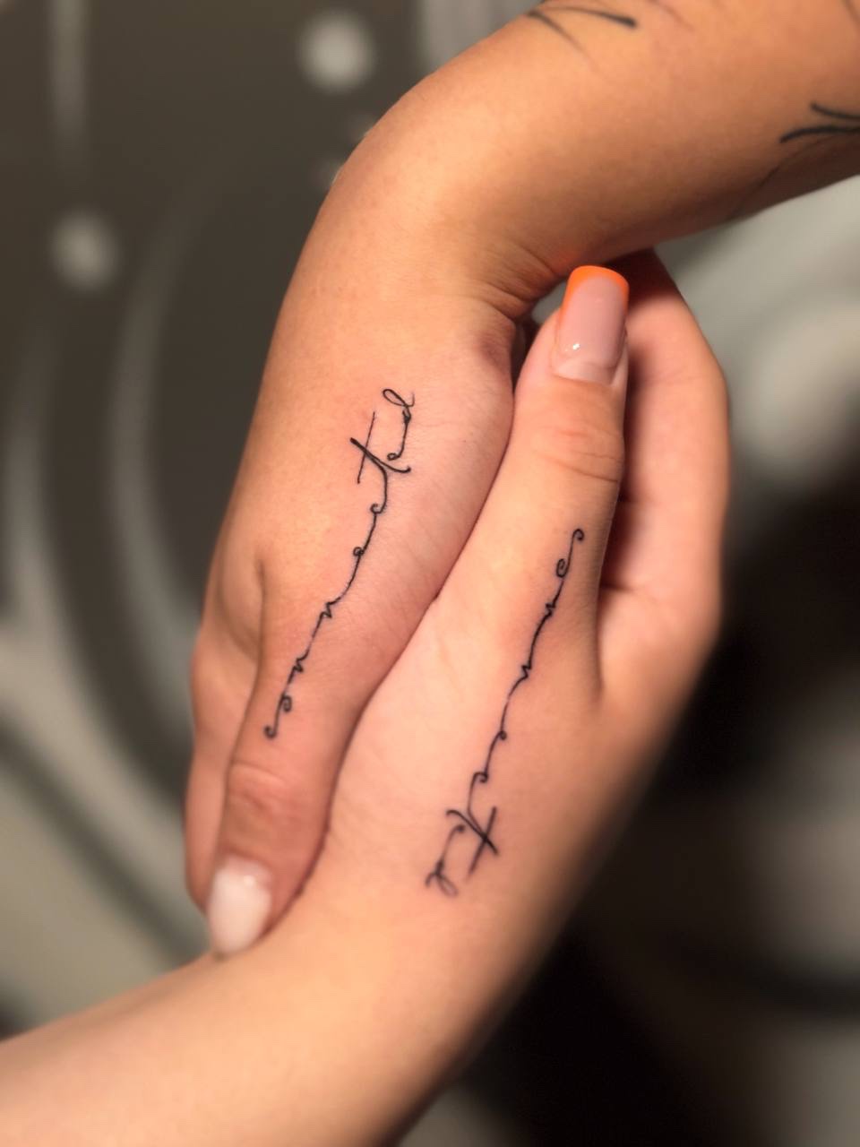 PAIR LINES